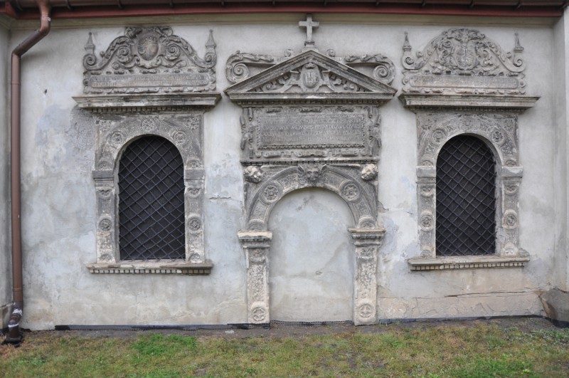 Ochrona dziedzictwa kulturowego dawnego województwa ruskiego, Instytut POLONIKA